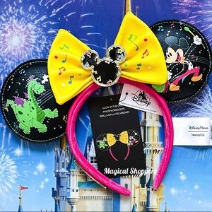 NEW 2022 Disney Parks 50th Anniversary Main Street Electrical Parade Minnie Ears